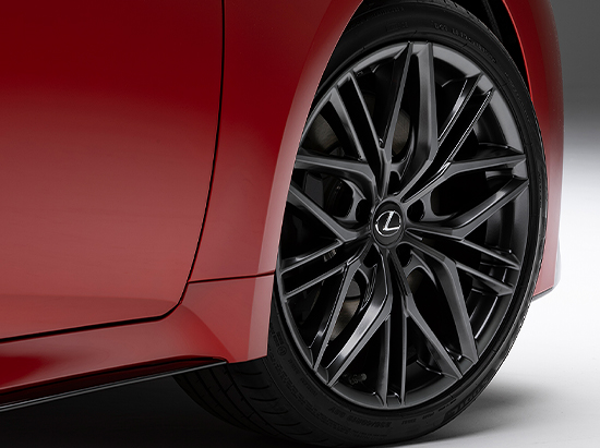 Detail shot of the 19-inch Enkei wheels of the IS 500 F SPORT Performance.